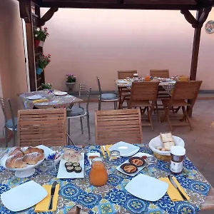 Letizia 2*, Castelbuono (Sicily) Italia